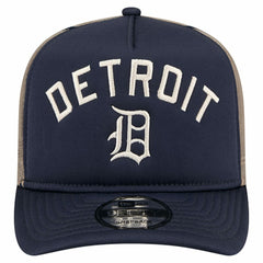 Navy Detroit Tigers New Era Vintage Arched Foam Front 9FIFTY A-Frame Adjustable Trucker Hat