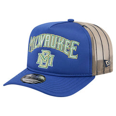 Royal Milwaukee Brewers New Era Vintage Arched Foam Front 9FIFTY A-Frame Adjustable Trucker Hat
