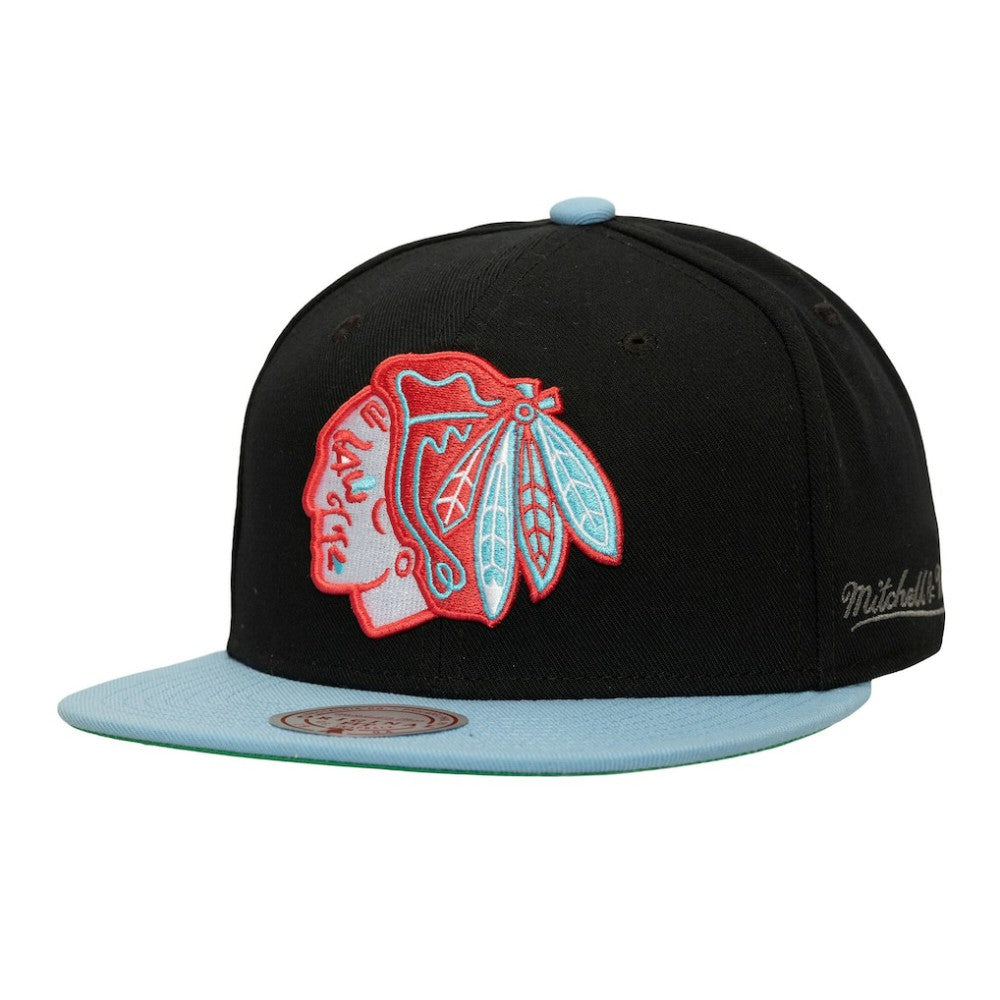 NHL Chicago Blackhawks Mitchell & Ness Core Team Special Snapback Hat