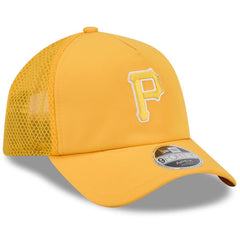 Gold Pittsburgh Pirates New Era 2026 Batting Practice Apex 9FORTY Adjustable Trucker Hat