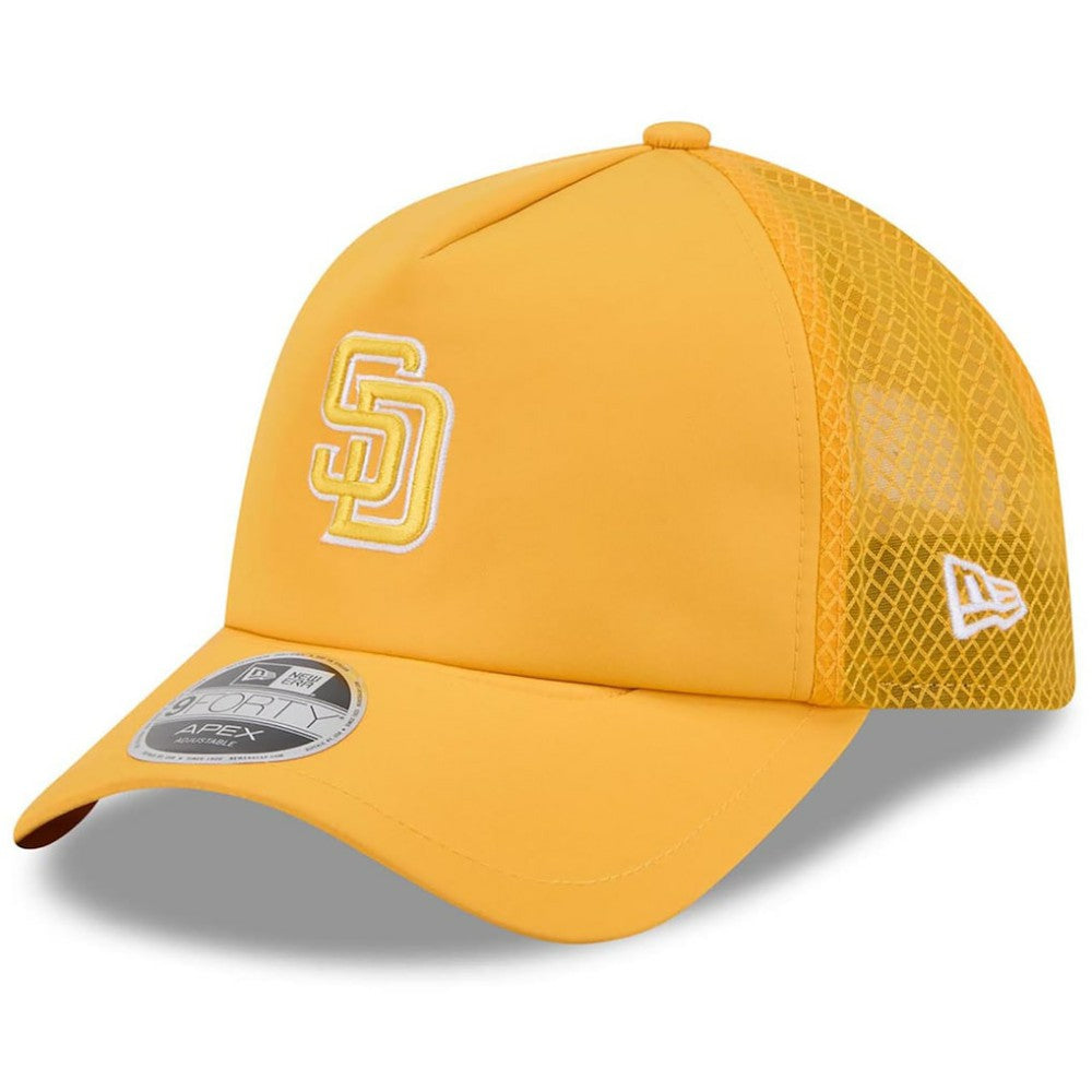 Gold San Diego Padres New Era 2026 Batting Practice Apex 9FORTY Adjustable Trucker Hat