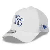 White Kansas City Royals New Era 2026 Batting Practice Apex 9FORTY Adjustable Trucker Hat
