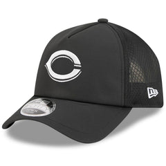 Black Cincinnati Reds New Era 2026 Batting Practice Apex 9FORTY Adjustable Trucker Hat