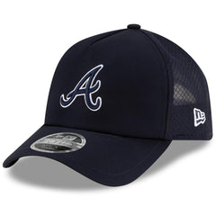 Navy Atlanta Braves New Era 2026 Batting Practice Apex 9FORTY Adjustable Trucker Hat