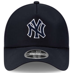 Navy New York Yankees New Era 2026 Batting Practice Apex 9FORTY Adjustable Trucker Hat