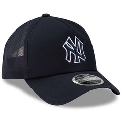 Navy New York Yankees New Era 2026 Batting Practice Apex 9FORTY Adjustable Trucker Hat