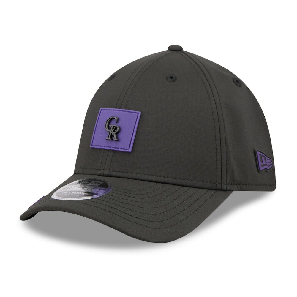 Black Colorado Rockies New Era 2026 Clubhouse M-Crown 39THIRTY Flex Hat