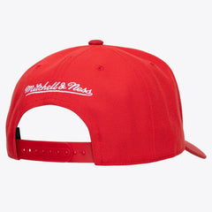 Mitchell & Ness Chicago Bulls Legendary Home Pro Pinch Snapback Hat