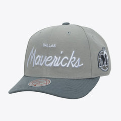 Mitchell & Ness Dallas Mavericks Thunderstorm Head Coach Pro Crown Snapback Hat sale