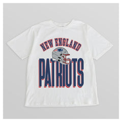 Gameday Couture Women's Oversized Classic Fierce Focus T-Shirt - New England Patriots T-shirts