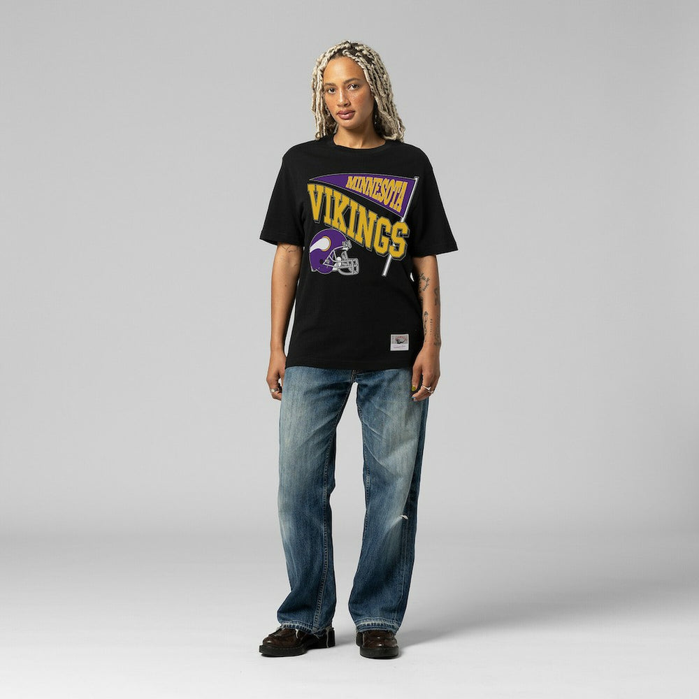 Women's Team Dynamic Boyfriend T-Shirt - Minnesota Vikings T-shirts