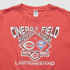 Red Cincinnati Reds 2002 T-Shirt