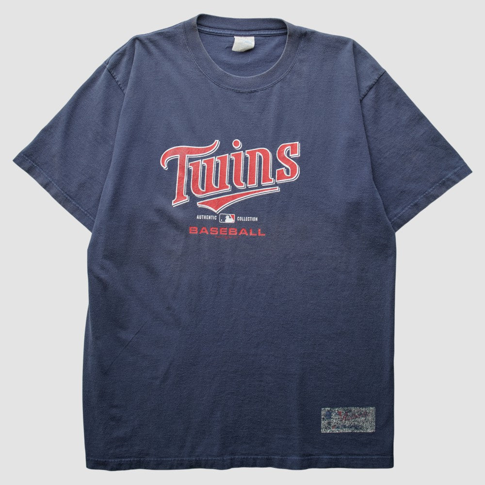 Navy Minnesota Twins Majestic 2000s T-Shirt