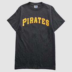 Black Pittsburgh Pirates Majestic 2000s T-Shirt