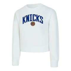 New York Knicks Concepts Sport Women's Laney Chenille Cropped Long Sleeve T-Shirt