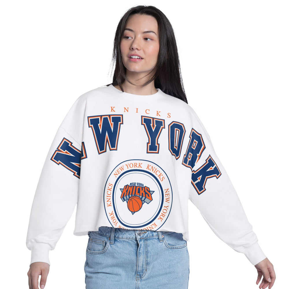New York Knicks G-III 4Her by Carl Banks Women's Bleachers Cropped French Terry Sweatshirt