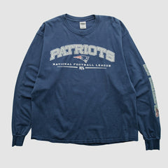 Gildan 2000s Long Sleeve T-shirt - New England Patriots T-shirts