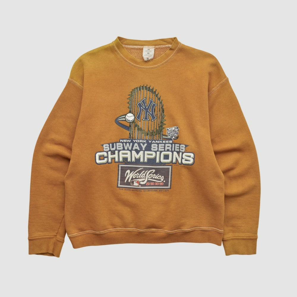 Clay New York Yankees 2000 Pullover Sweatshirt