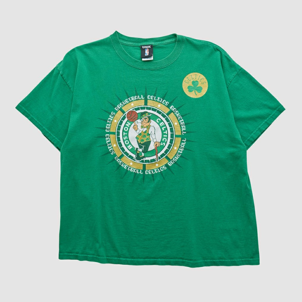 Vintage Boston Celtics UNK 2000s T-shirt