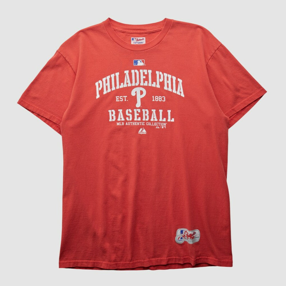 Red Philadelphia Phillies Majestic 2000s T-shirt