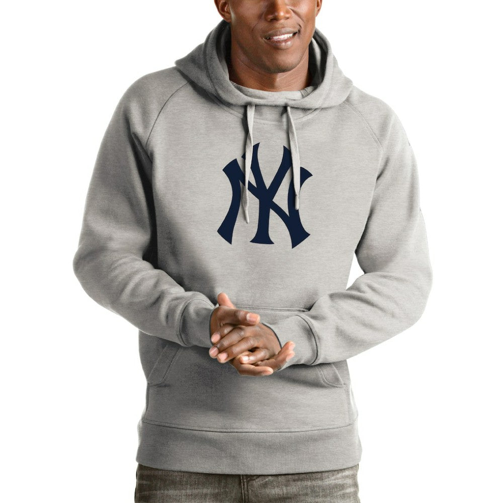 Heathered Gray New York Yankees Antigua Victory Pullover Hoodie