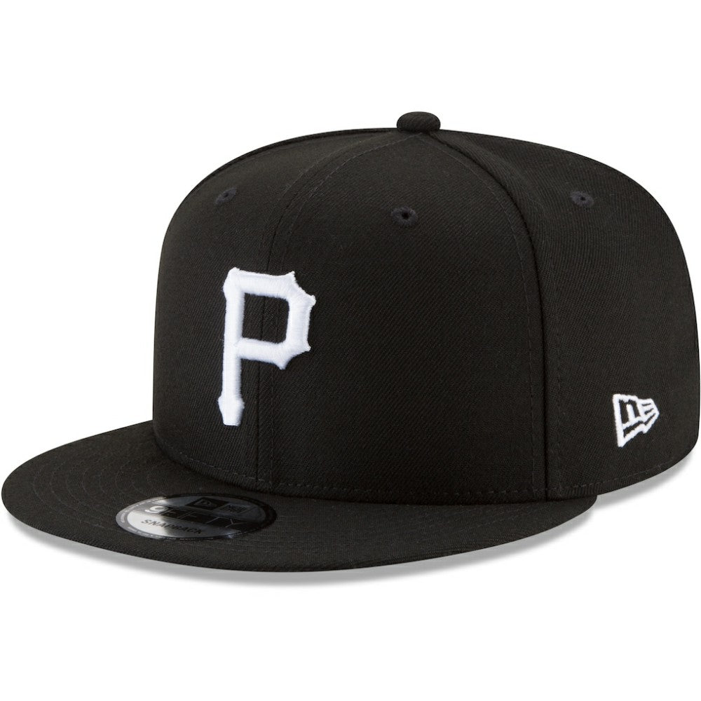 Black Pittsburgh Pirates New Era Black & White 9FIFTY Snapback Hat