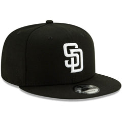 Black San Diego Padres New Era 9FIFTY Adjustable Hat