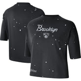Nike Brooklyn Nets Women's Courtside Splatter Cropped T-Shirt