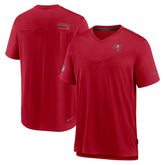 Sideline Coach Chevron Lock Up Logo V-Neck Performance T-Shirt - Tampa Bay Buccaneers T-shirts
