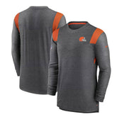 Sideline Tonal Logo Performance Player Long Sleeve T-Shirt - Cleveland Browns T-shirts
