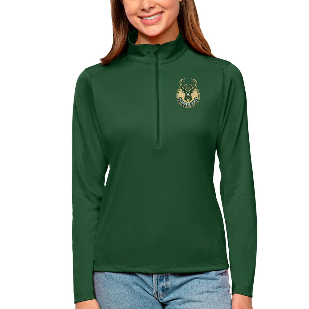Milwaukee Bucks Antigua Women's Tribute Half-Zip Top