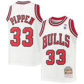 Mitchell & Ness Scottie Pippen Chicago Bulls Youth 1997/98 Hardwood Classics Swingman Jersey sale
