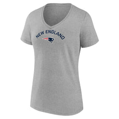 Women's Team Arc V-Neck T-Shirt - New England Patriots T-shirts