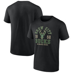 Milwaukee Bucks The Extras T-Shirt