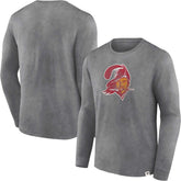 Washed Primary Long Sleeve T-Shirt - Tampa Bay Buccaneers T-shirts