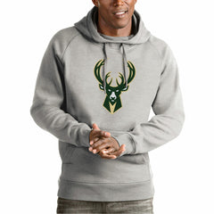 Milwaukee Bucks Antigua Team Logo Victory Pullover Hoodie