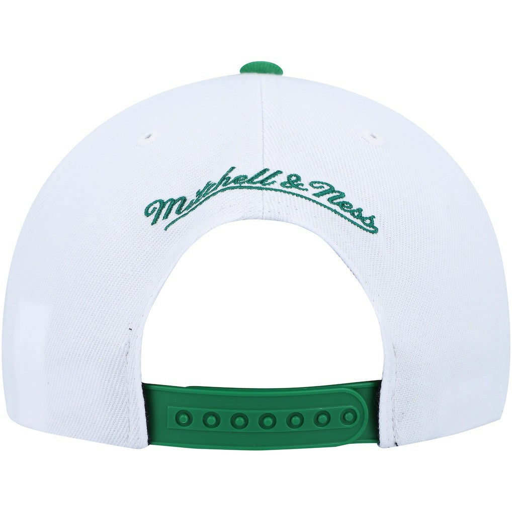 Mitchell & Ness Boston Celtics Side Core 2.0 Snapback Hat