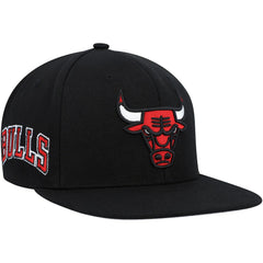 Mitchell & Ness Chicago Bulls Side Core 2.0 Snapback Hat
