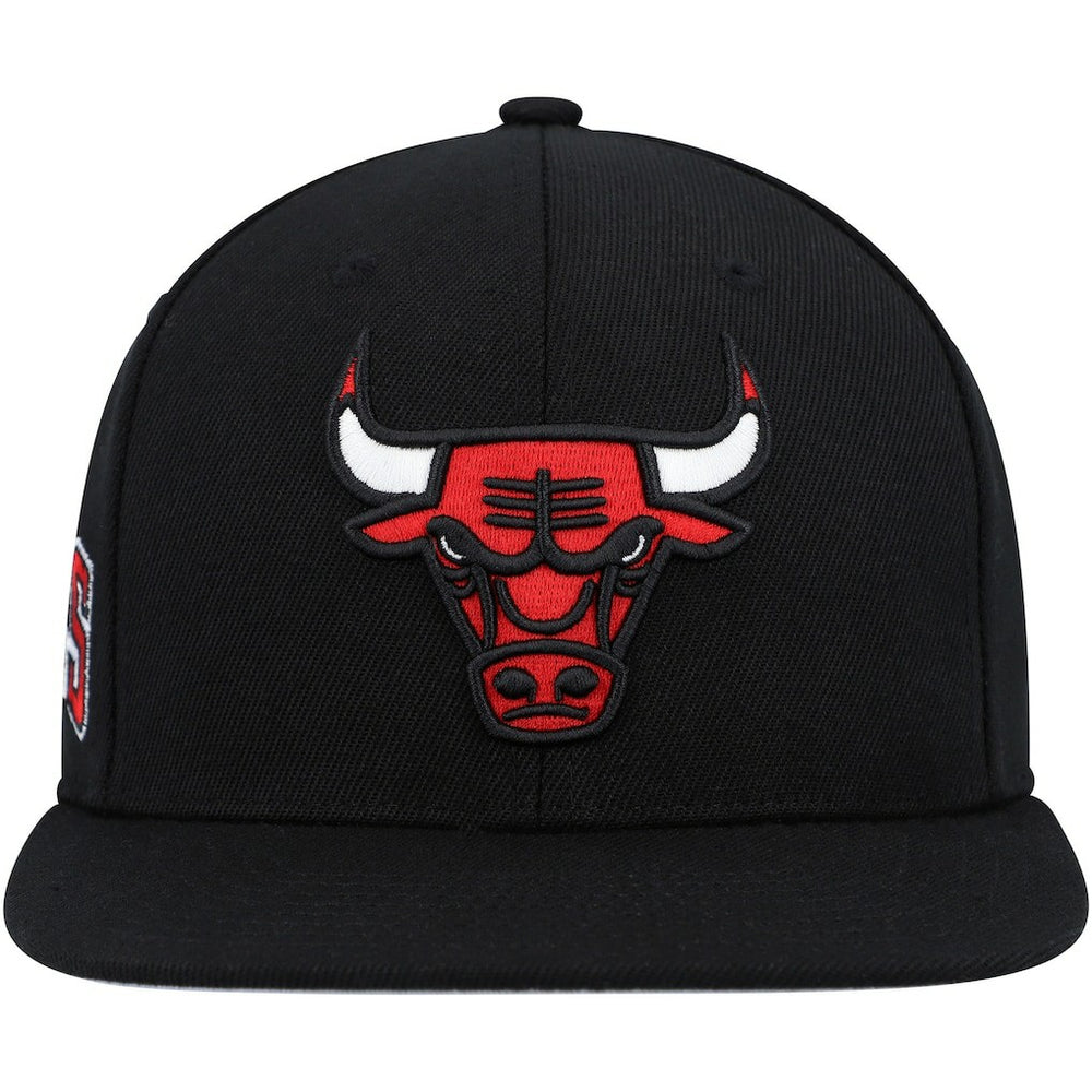 Mitchell & Ness Chicago Bulls Side Core 2.0 Snapback Hat