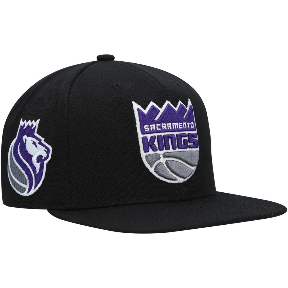 Mitchell & Ness Sacramento Kings Side Core 2.0 Snapback Hat