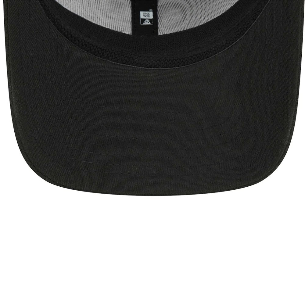 Black Pittsburgh Pirates New Era Logo 39THIRTY Flex Hat