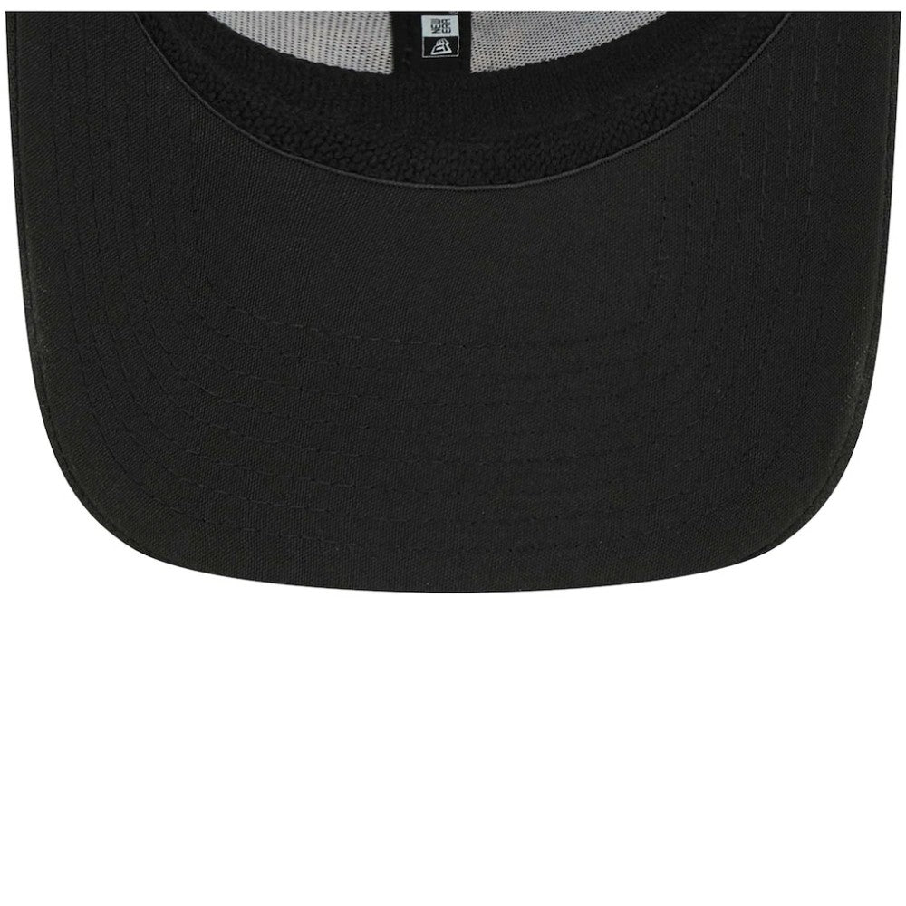 Black San Diego Padres New Era Logo 39THIRTY Flex Hat
