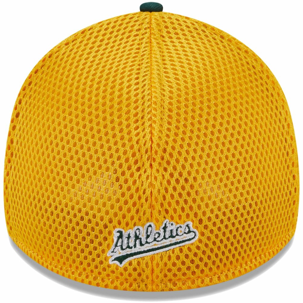 Green Athletics New Era Team Neo 39THIRTY Flex Hat