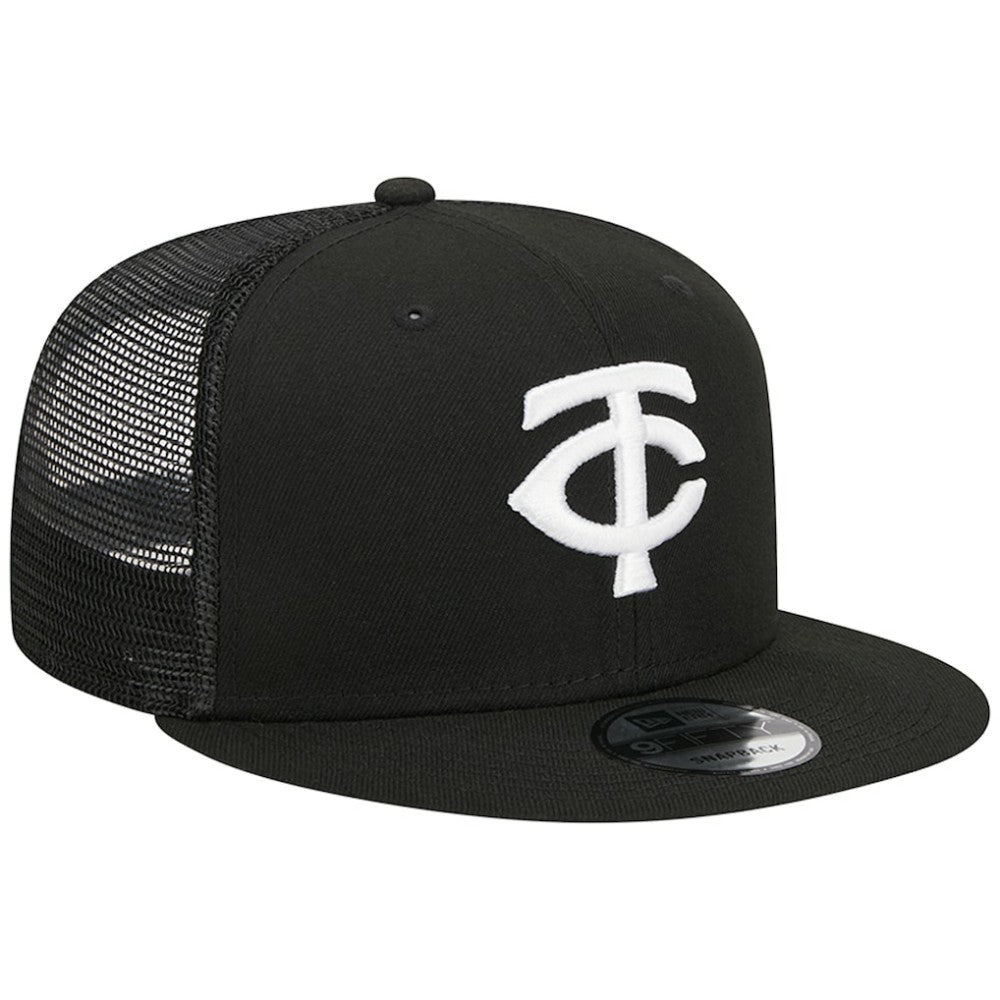 Black Minnesota Twins New Era Trucker 9FIFTY Snapback Hat