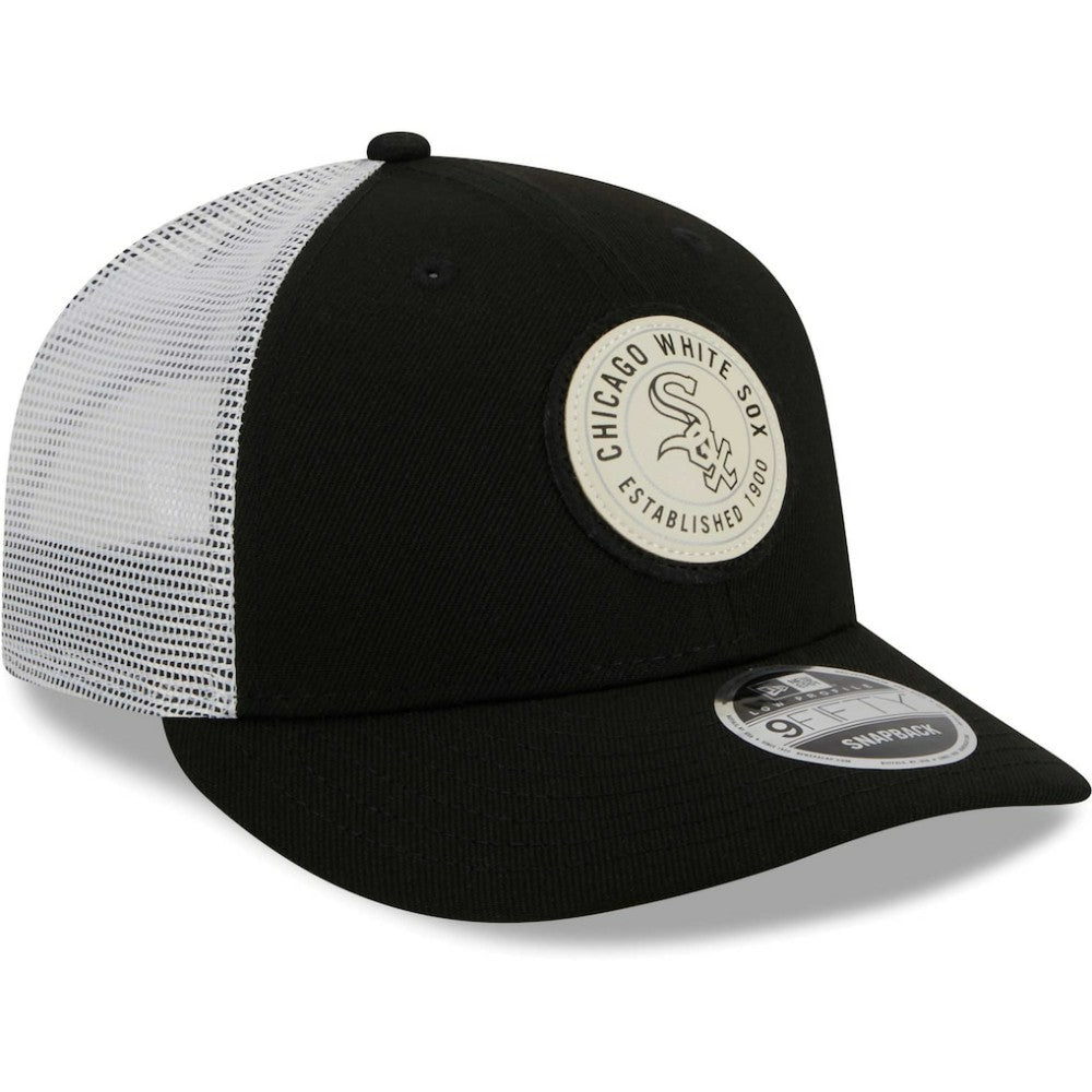Black Chicago White Sox New Era Circle Trucker Low Profile 9FIFTY Snapback Hat