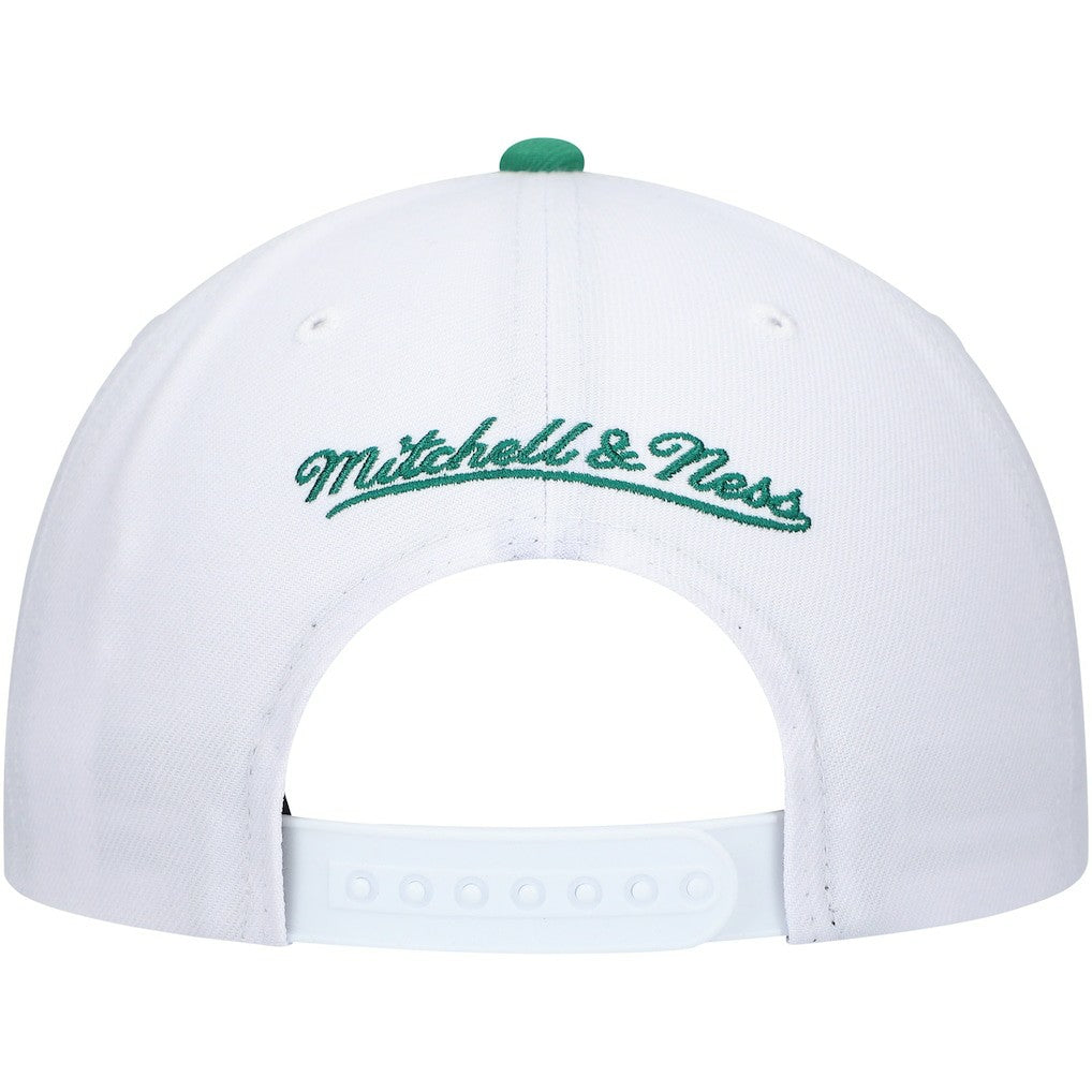 Mitchell & Ness Boston Celtics Hardwood Classics Core 2-Tone 2.0 Pro Snapback Hat