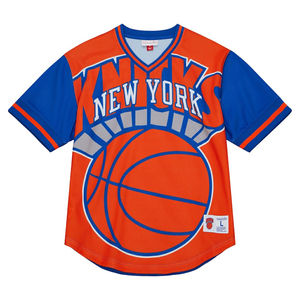 Mitchell & Ness New York Knicks Jumbotron 3.0 Mesh V-Neck T-Shirt