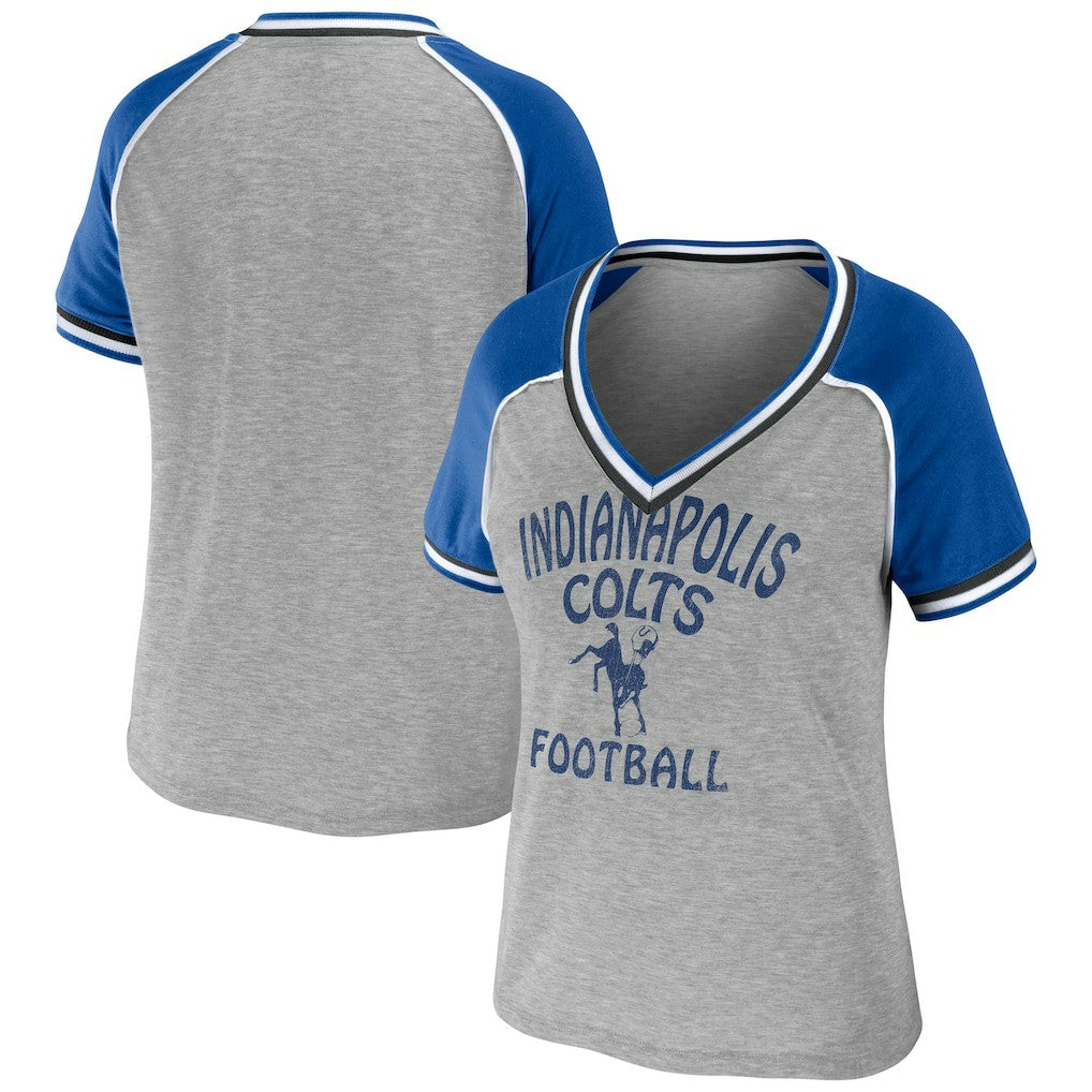 WEAR by Erin Andrews Women's Cropped Raglan Throwback V-Neck T-Shirt - Indianapolis Colts T-shirts
