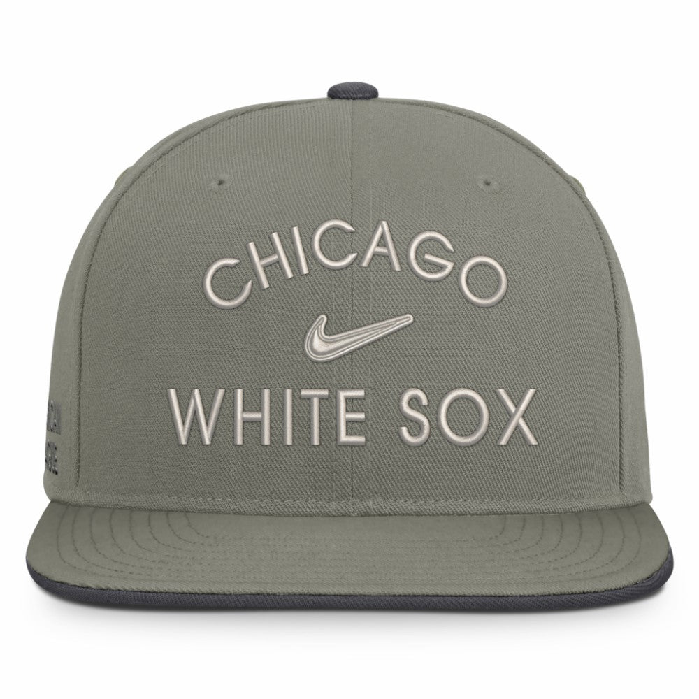 Olive Chicago White Sox Nike Pro Dri-FIT Snapback Hat