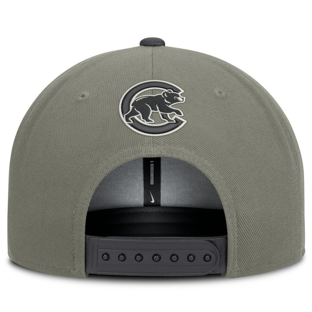 Olive Chicago Cubs Nike Pro Dri-FIT Snapback Hat